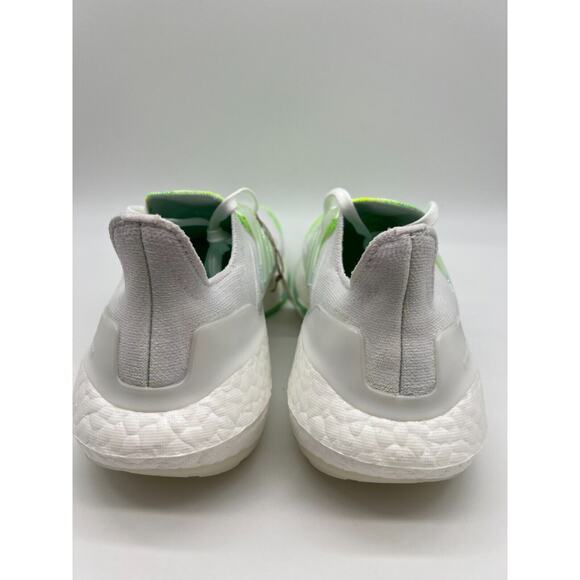 Adidas Ultraboost 22 Running Women's White Bliss Blue Volt GX5926 Size 7.5 NWT - Picture 9 of 12